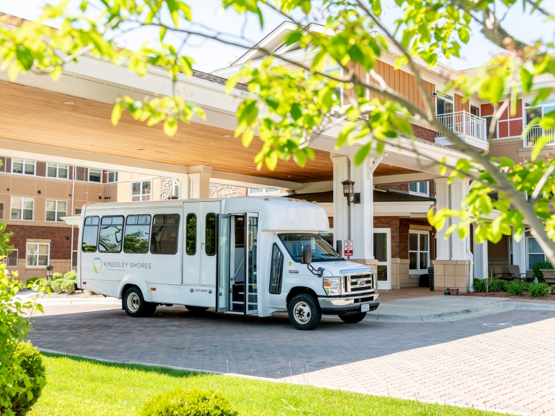 Community Senior Living in Lakeville, MN Kingsley Shores